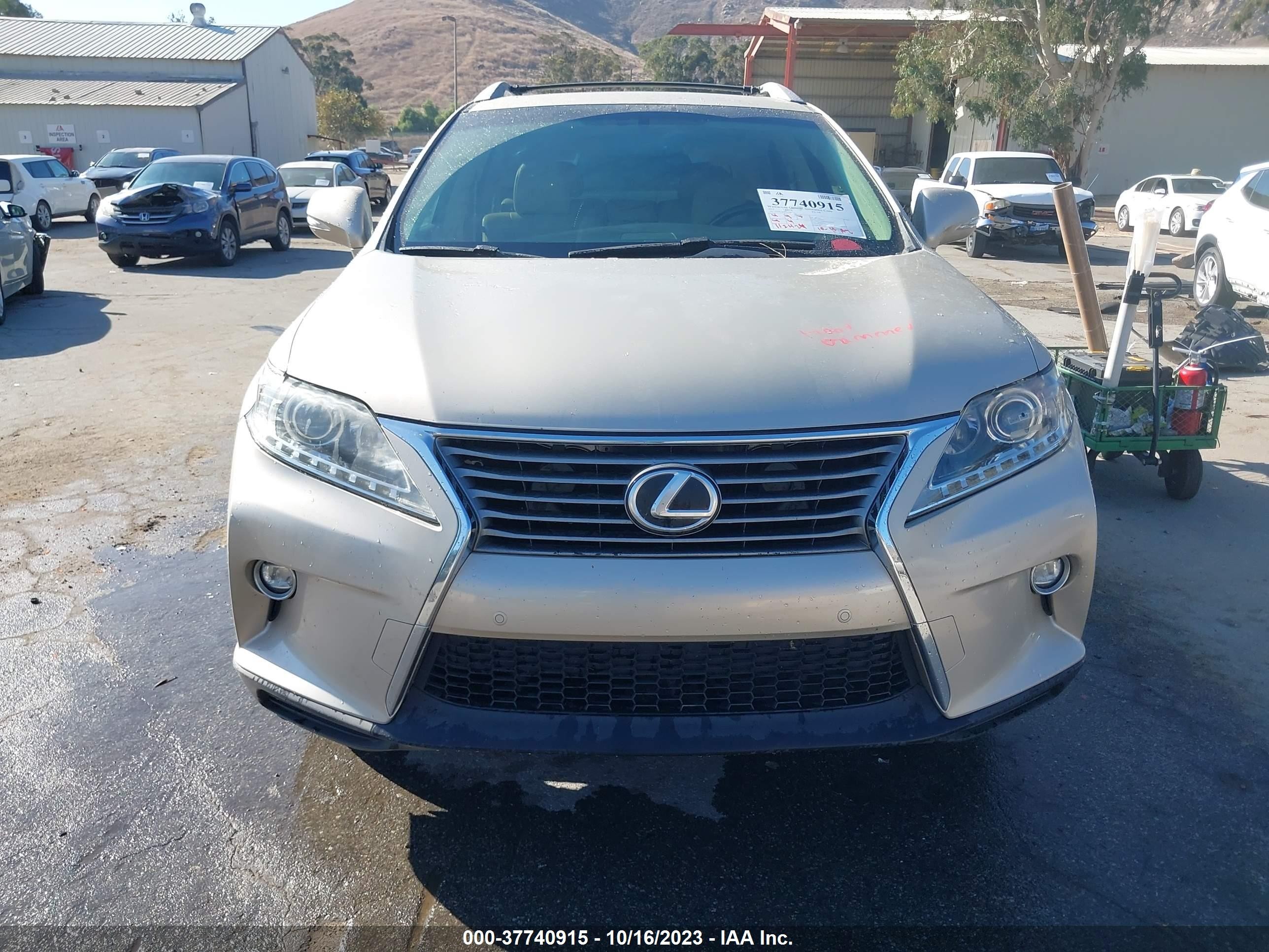 Photo 11 VIN: 2T2ZK1BA3FC168352 - LEXUS RX 