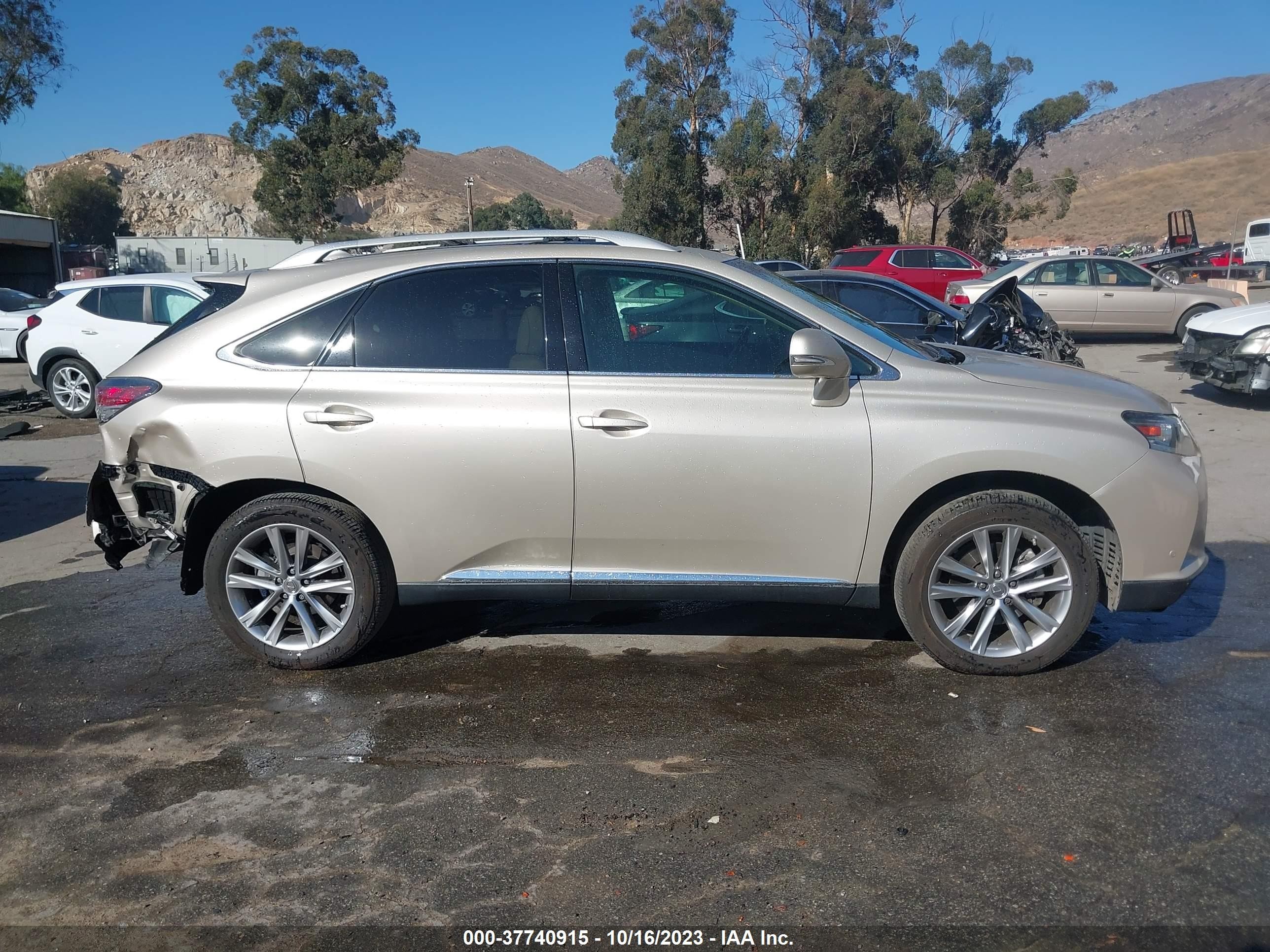 Photo 12 VIN: 2T2ZK1BA3FC168352 - LEXUS RX 