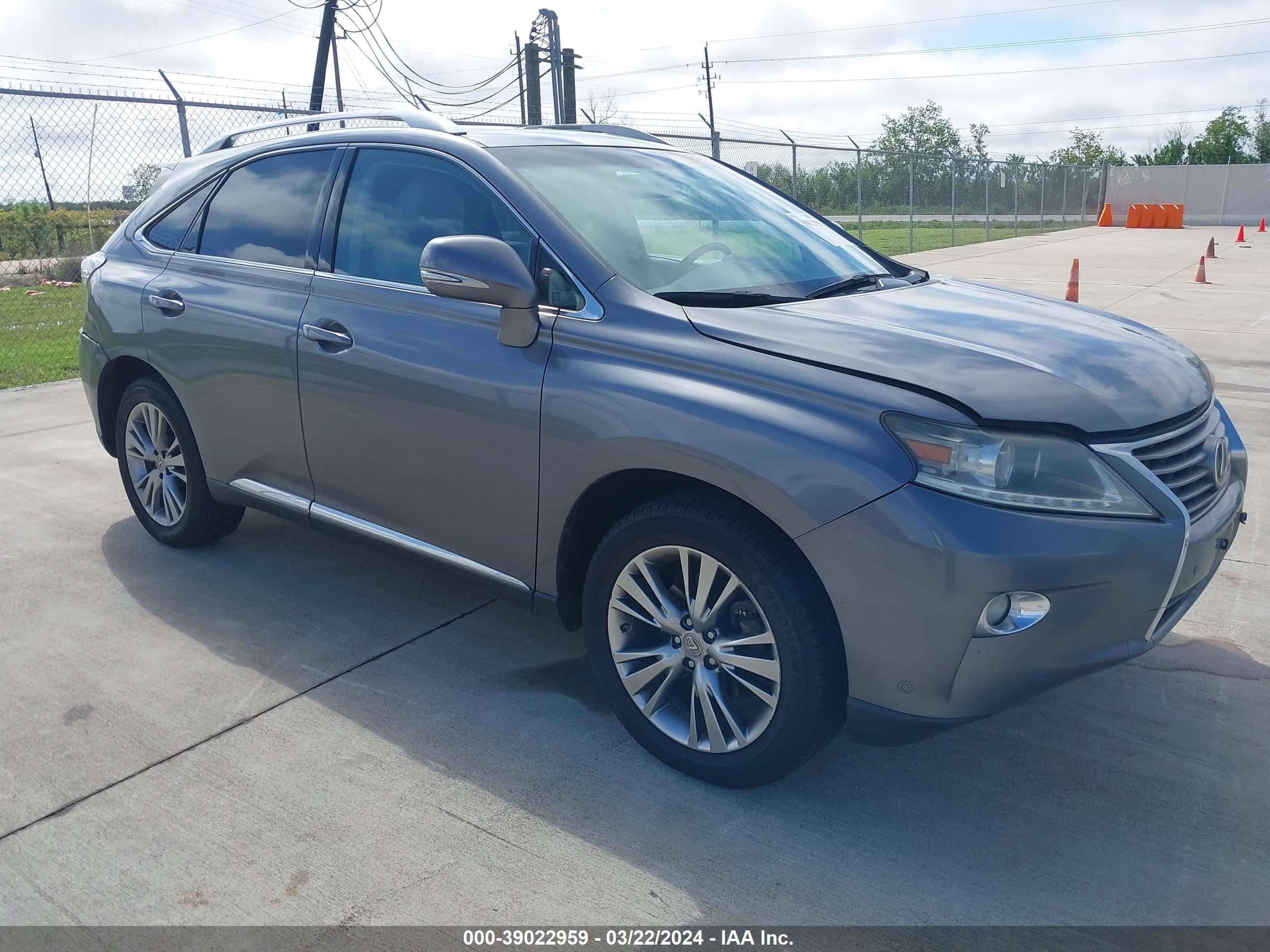 Photo 0 VIN: 2T2ZK1BA6DC092333 - LEXUS RX 