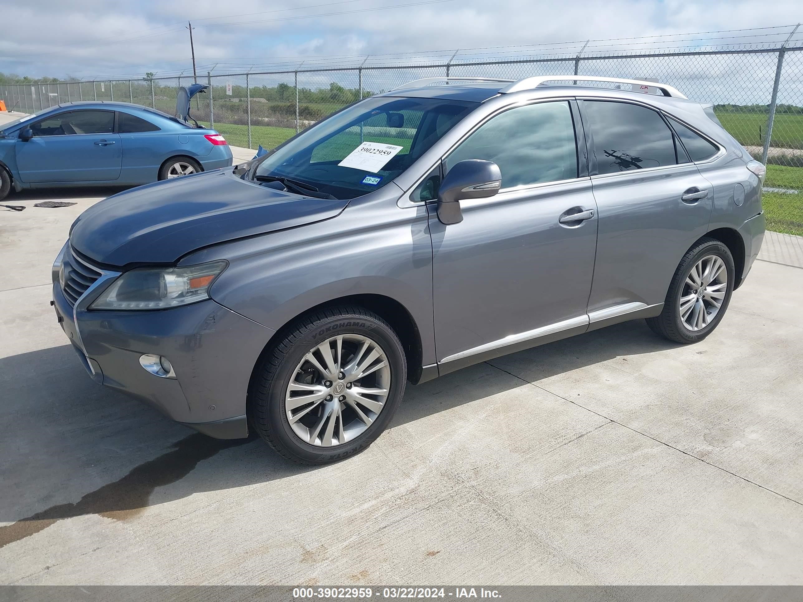 Photo 1 VIN: 2T2ZK1BA6DC092333 - LEXUS RX 