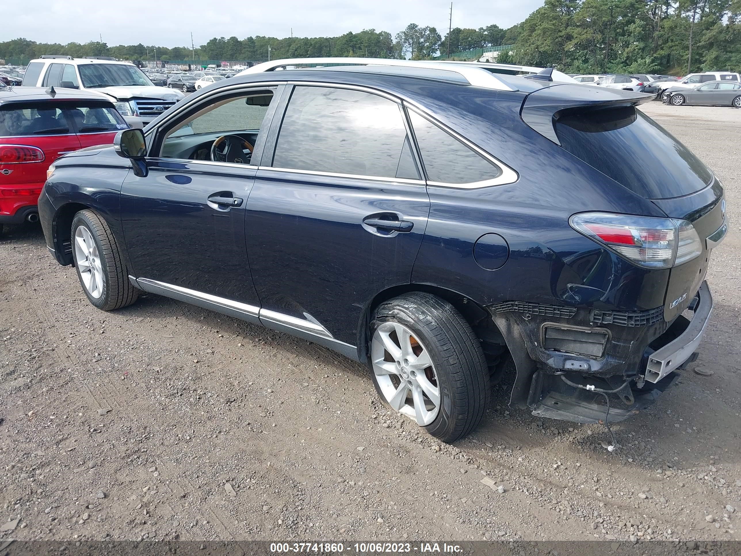 Photo 2 VIN: 2T2ZK1BA8AC002871 - LEXUS RX 