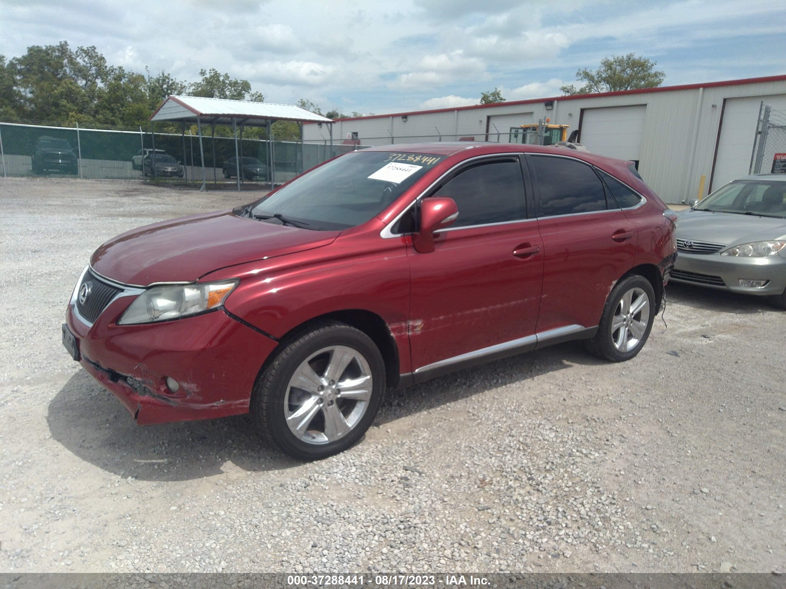 Photo 1 VIN: 2T2ZK1BA8AC005608 - LEXUS RX 