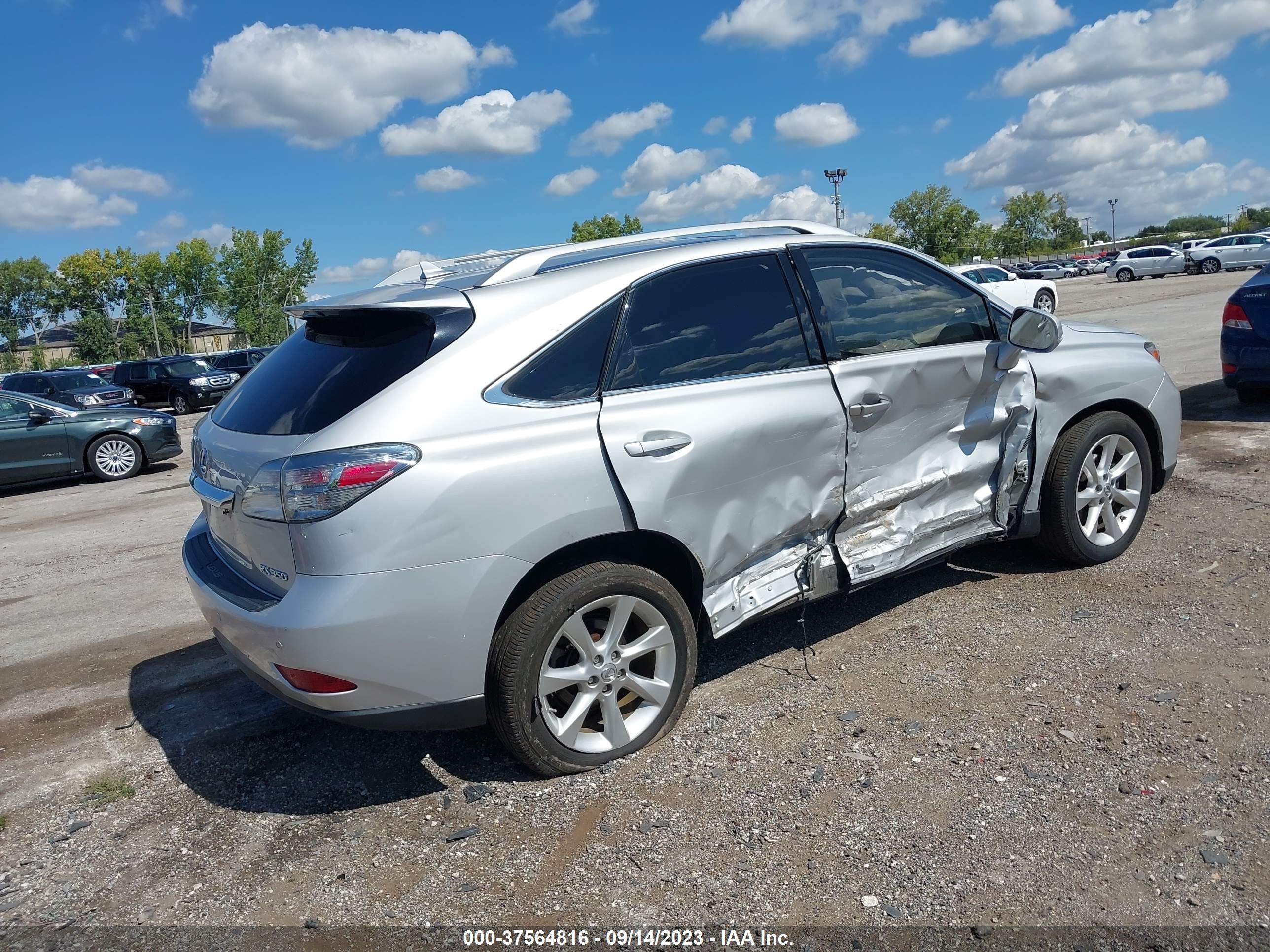 Photo 3 VIN: 2T2ZK1BA9AC018657 - LEXUS RX 