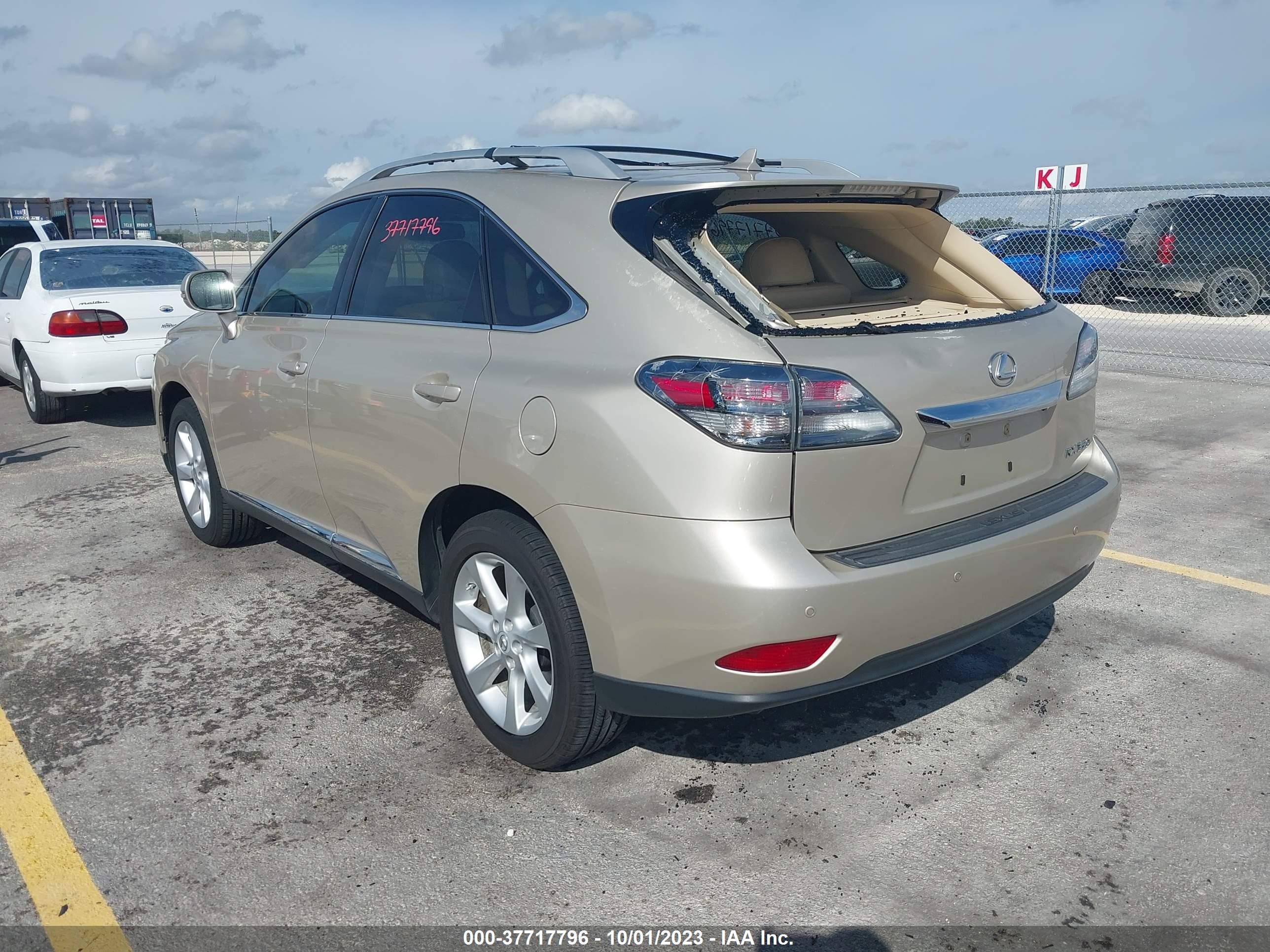 Photo 2 VIN: 2T2ZK1BAXCC076974 - LEXUS RX 