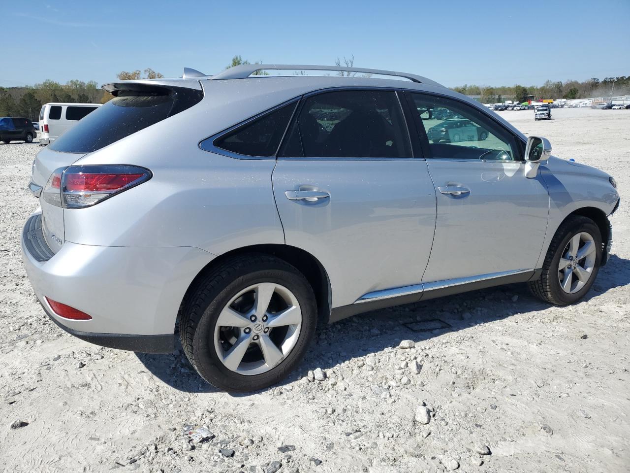 Photo 2 VIN: 2T2ZK1BAXFC155856 - LEXUS RX 