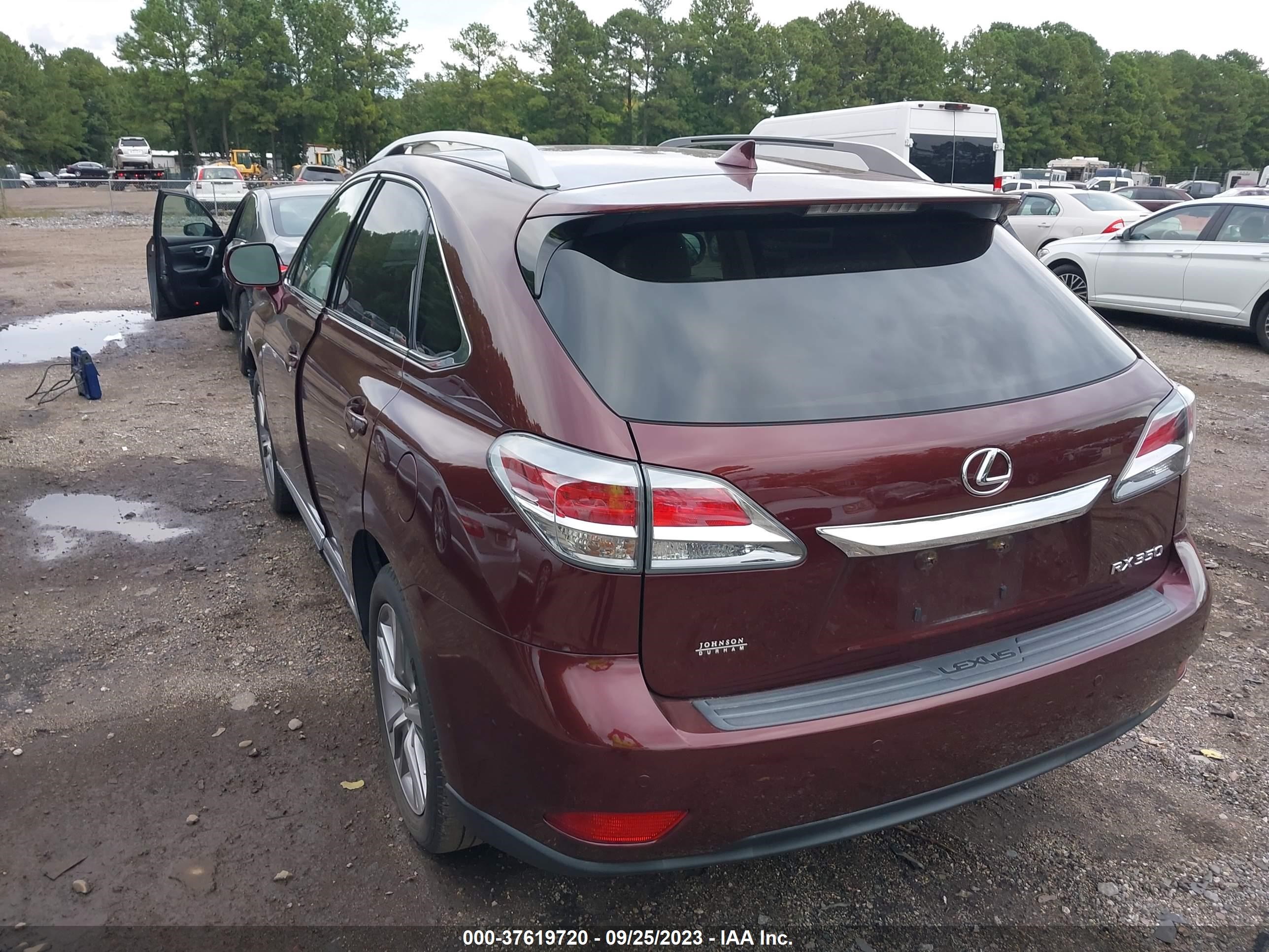 Photo 2 VIN: 2T2ZK1BAXFC163200 - LEXUS RX 