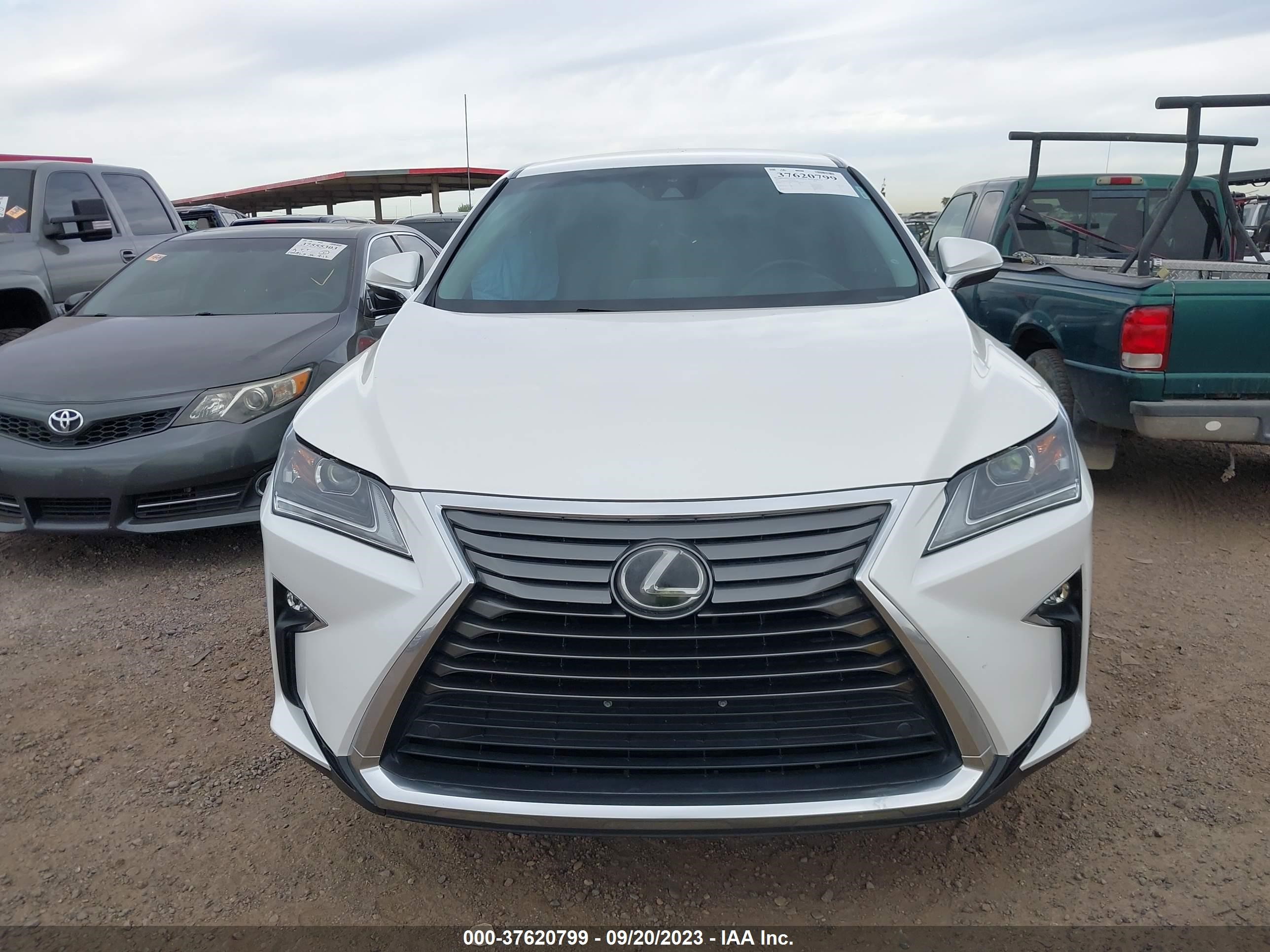 Photo 11 VIN: 2T2ZZMCA1HC039928 - LEXUS RX 