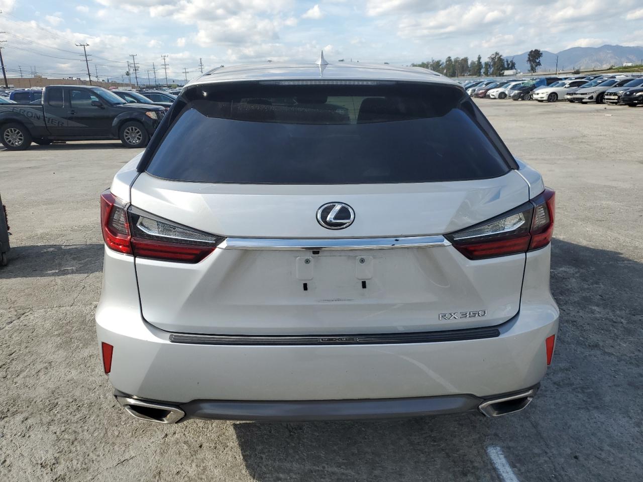 Photo 5 VIN: 2T2ZZMCA2HC064501 - LEXUS RX 