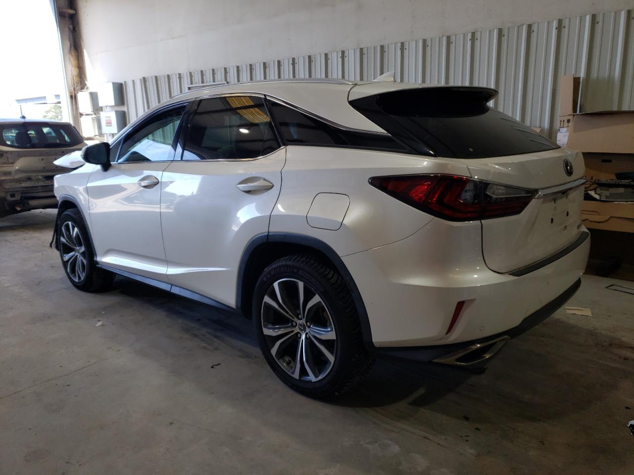 Photo 1 VIN: 2T2ZZMCA2KC144663 - LEXUS RX 