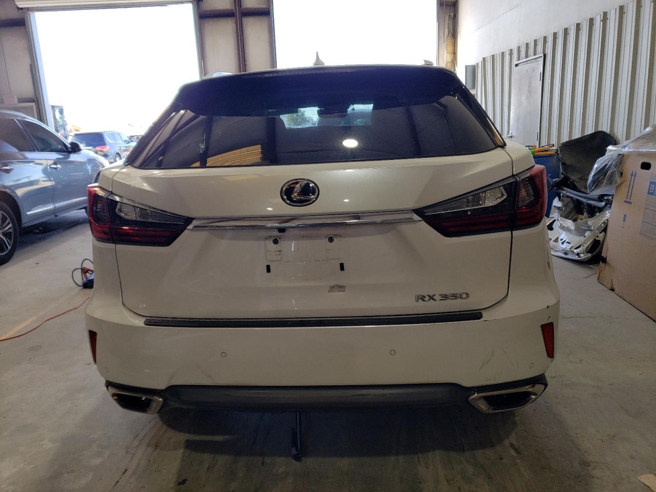 Photo 5 VIN: 2T2ZZMCA2KC144663 - LEXUS RX 