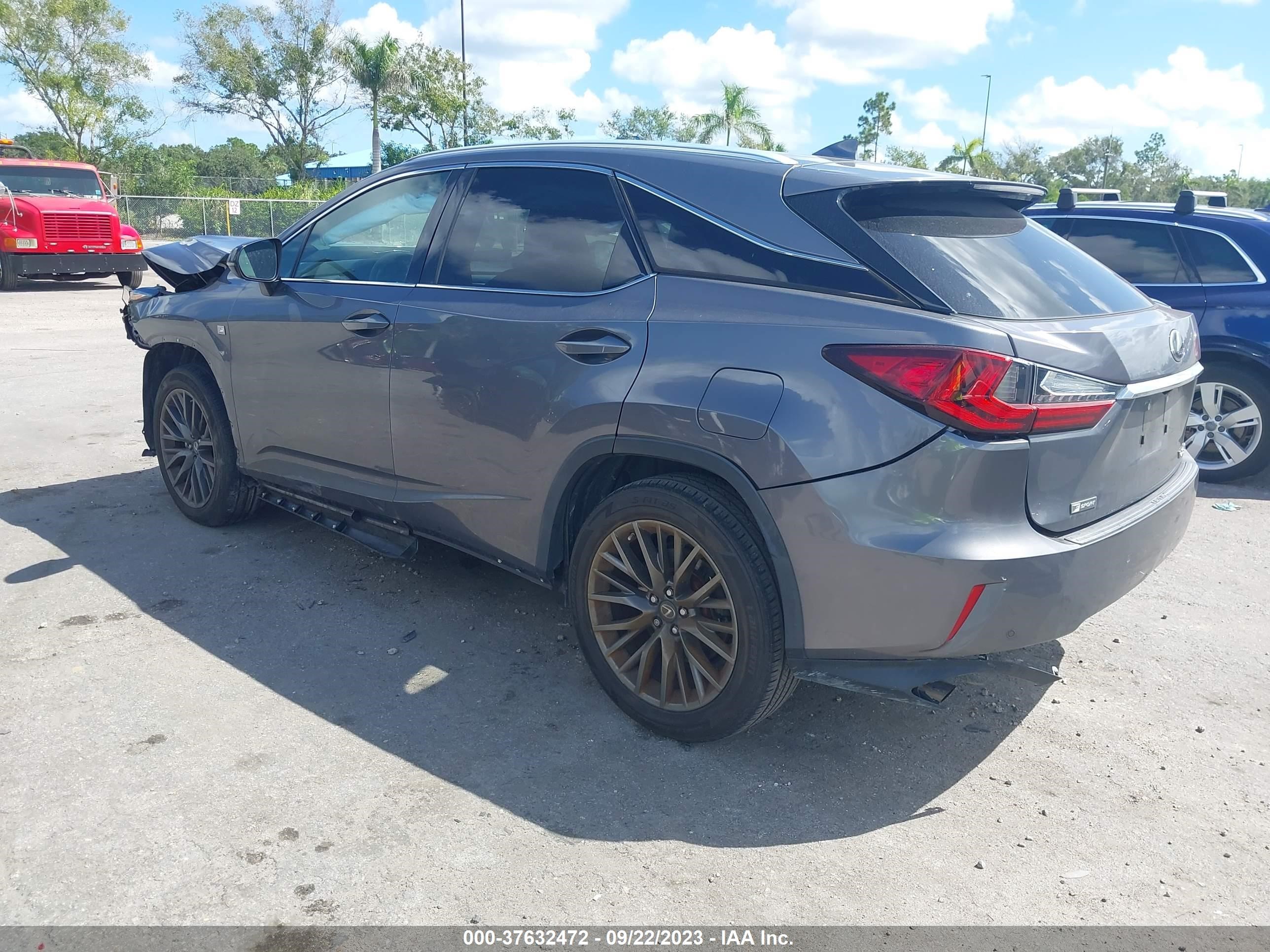 Photo 2 VIN: 2T2ZZMCA4HC055220 - LEXUS RX 