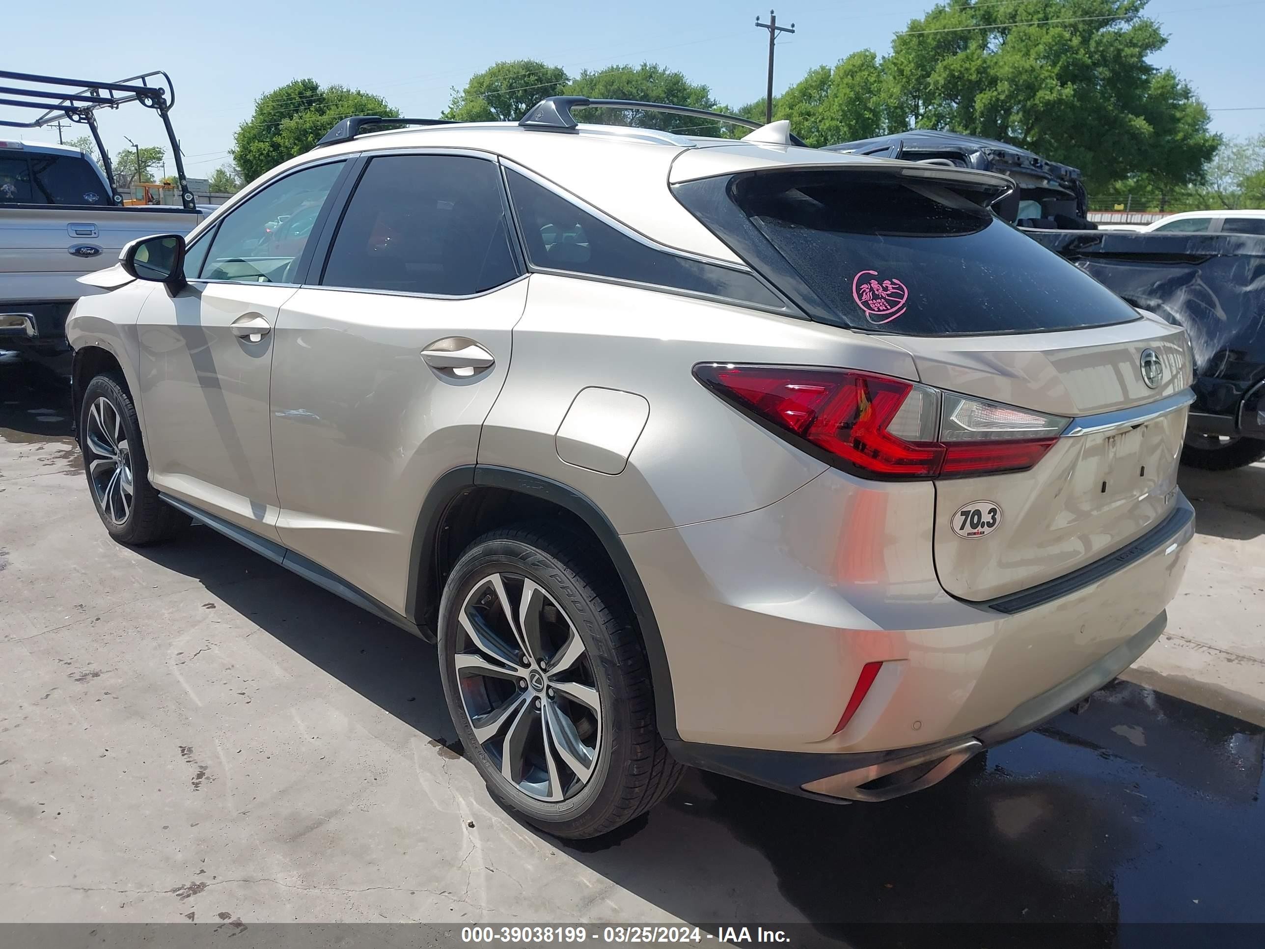 Photo 2 VIN: 2T2ZZMCA5JC105256 - LEXUS RX 