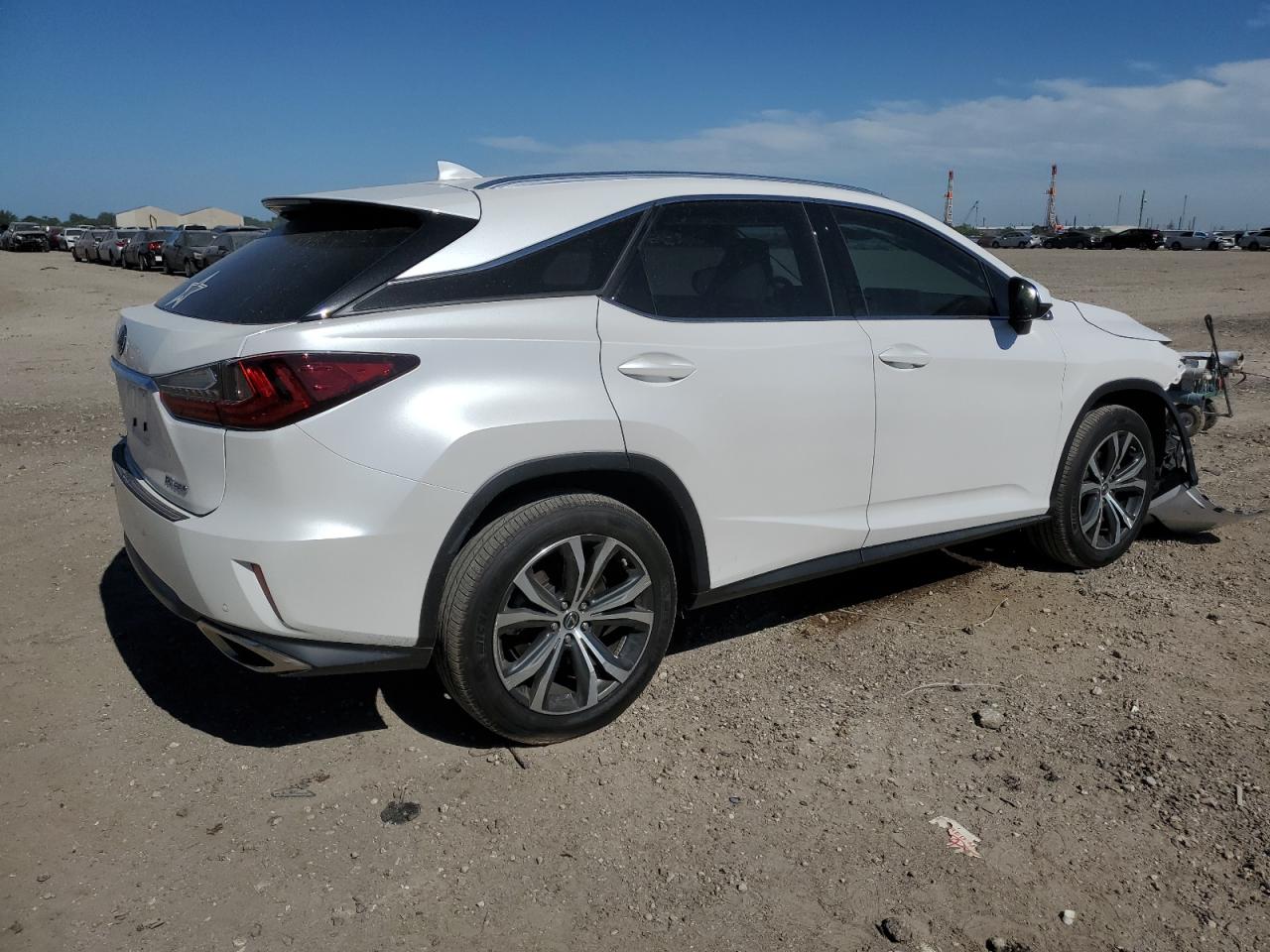 Photo 2 VIN: 2T2ZZMCA5KC150523 - LEXUS RX 