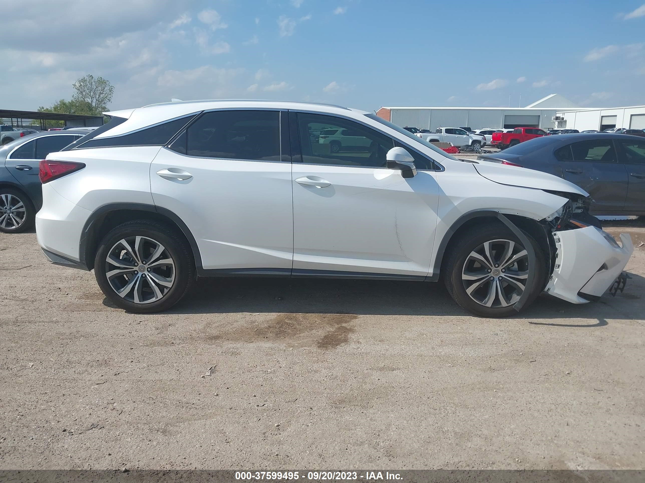 Photo 11 VIN: 2T2ZZMCA6HC037740 - LEXUS RX 