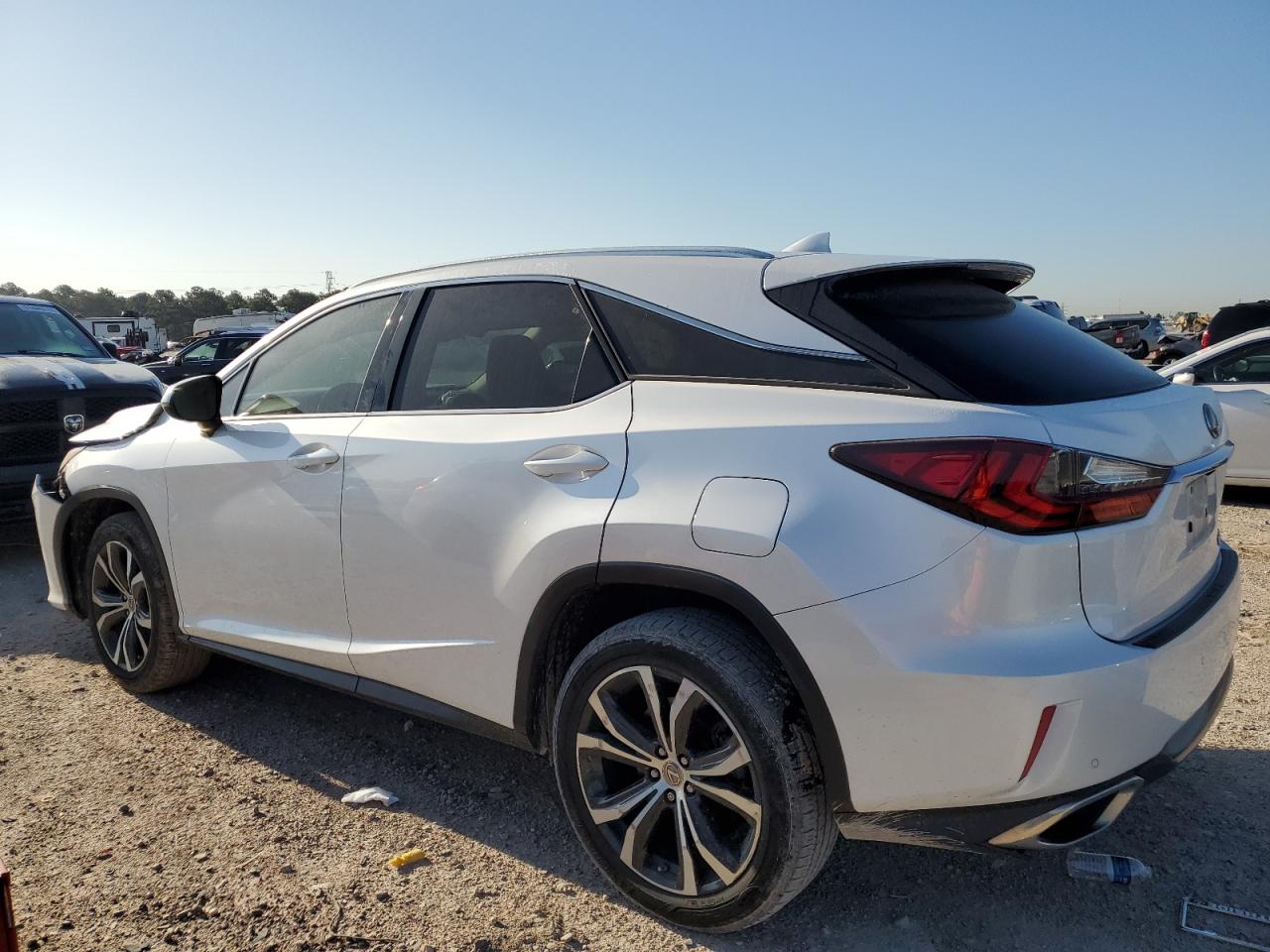 Photo 1 VIN: 2T2ZZMCA8HC050117 - LEXUS RX 