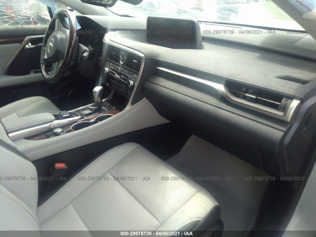 Photo 4 VIN: 2T2ZZMCAXJC106421 - LEXUS RX 