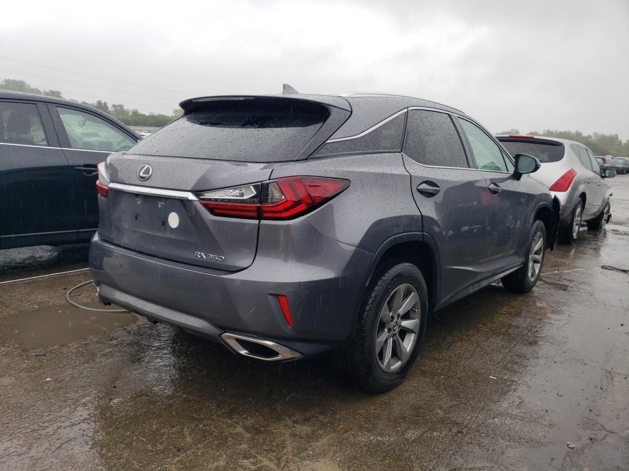 Photo 2 VIN: 2T2ZZMCAXJC107696 - LEXUS RX 