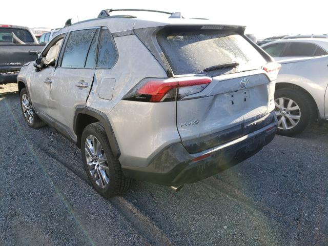 Photo 2 VIN: 2T3A1RFV0LC063691 - TOYOTA RAV4 XLE P 