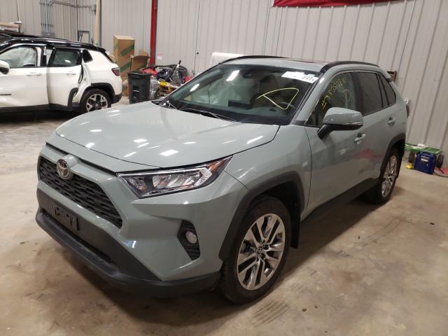 Photo 1 VIN: 2T3A1RFV2KW045366 - TOYOTA RAV4 XLE P 