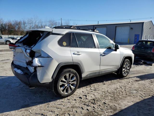 Photo 2 VIN: 2T3A1RFV2MW146670 - TOYOTA RAV4 XLE P 