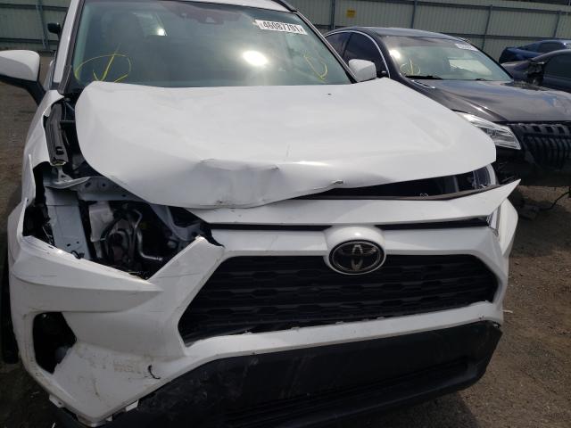 Photo 8 VIN: 2T3A1RFV3LW085358 - TOYOTA RAV4 XLE P 