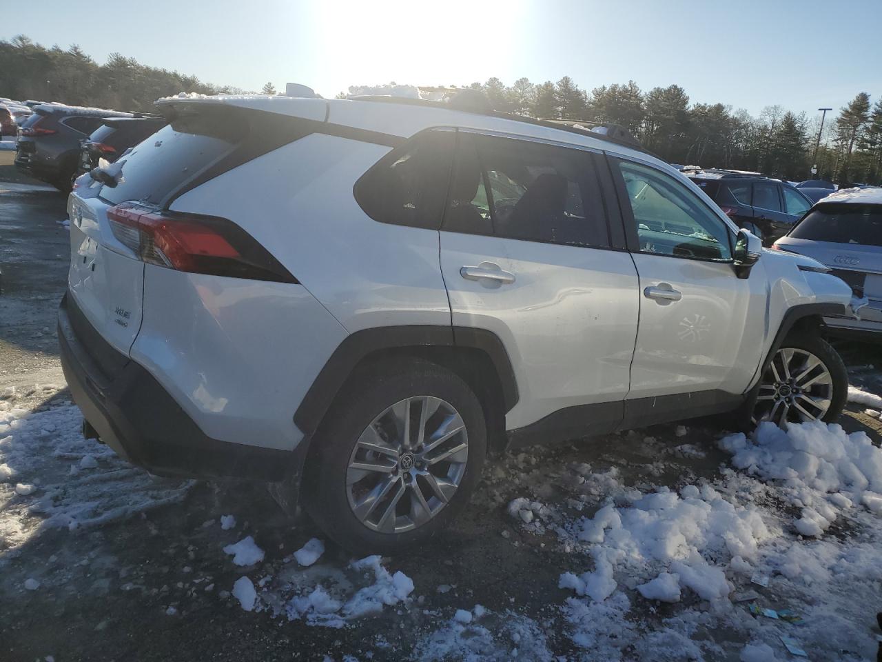 Photo 2 VIN: 2T3A1RFV3RW416707 - TOYOTA RAV 4 