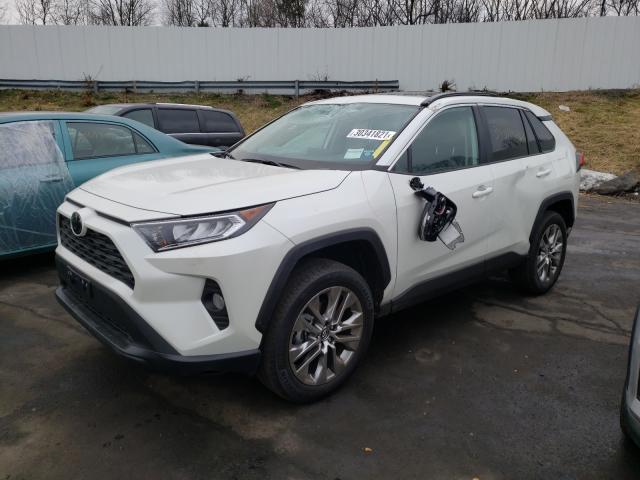 Photo 1 VIN: 2T3A1RFV4MW147626 - TOYOTA RAV4 XLE P 