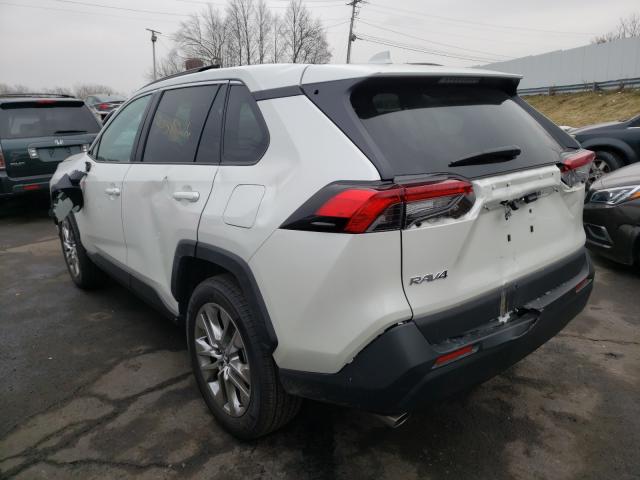 Photo 2 VIN: 2T3A1RFV4MW147626 - TOYOTA RAV4 XLE P 