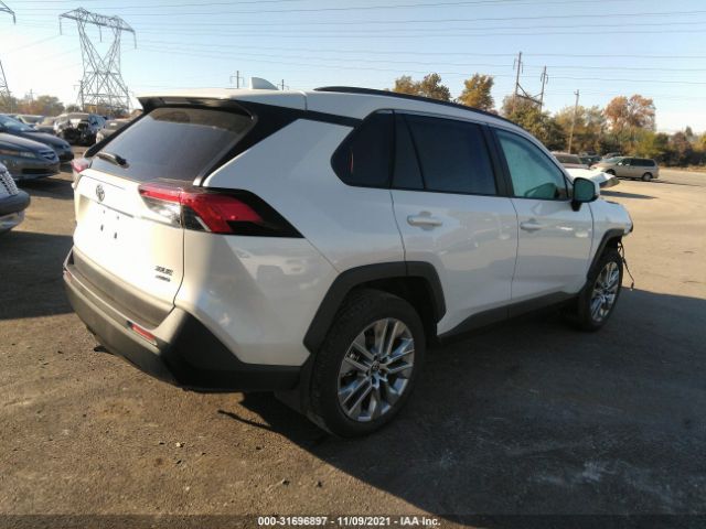 Photo 3 VIN: 2T3A1RFV4MW207047 - TOYOTA RAV4 