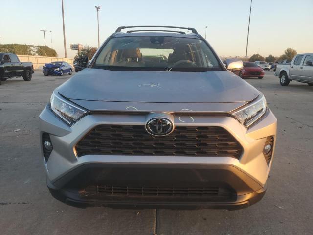 Photo 4 VIN: 2T3A1RFV5KW005492 - TOYOTA RAV4 XLE P 