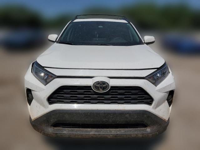 Photo 4 VIN: 2T3A1RFV5KW045247 - TOYOTA RAV4 