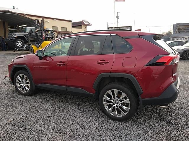 Photo 3 VIN: 2T3A1RFV5MW167562 - TOYOTA RAV4 XLE P 