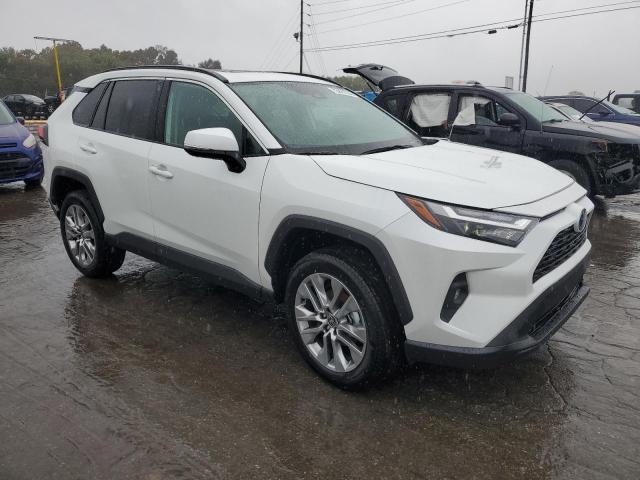 Photo 3 VIN: 2T3A1RFV5RW472261 - TOYOTA RAV4 XLE P 