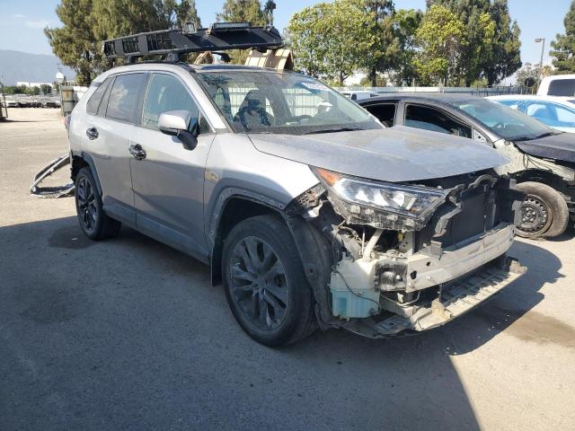 Photo 3 VIN: 2T3A1RFV6MC189233 - TOYOTA RAV4 XLE P 