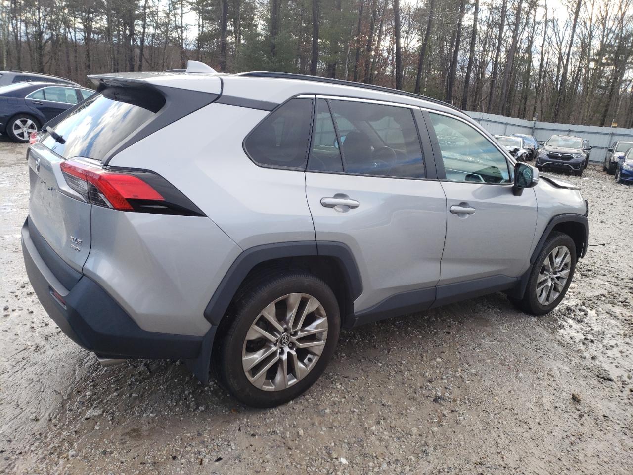 Photo 2 VIN: 2T3A1RFV6MW165514 - TOYOTA RAV 4 