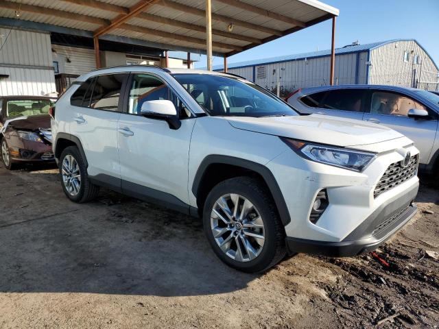 Photo 3 VIN: 2T3A1RFV6MW165657 - TOYOTA RAV4 XLE P 