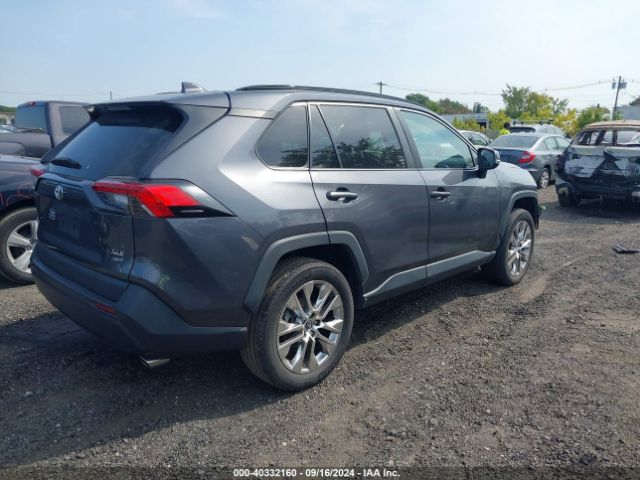 Photo 3 VIN: 2T3A1RFV7LW128177 - TOYOTA RAV4 