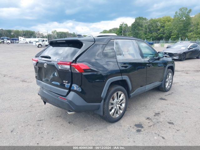 Photo 3 VIN: 2T3A1RFV8MW142106 - TOYOTA RAV4 