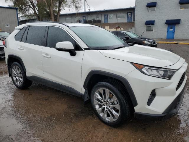 Photo 3 VIN: 2T3A1RFV8MW170164 - TOYOTA RAV4 XLE P 