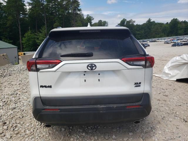 Photo 5 VIN: 2T3A1RFV8PW381238 - TOYOTA RAV4 XLE P 