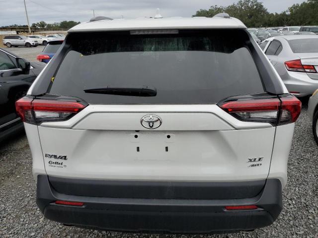 Photo 5 VIN: 2T3A1RFV8RW413575 - TOYOTA RAV4 XLE P 