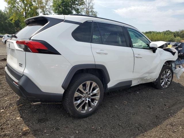 Photo 2 VIN: 2T3A1RFV9KW052332 - TOYOTA RAV4 XLE P 