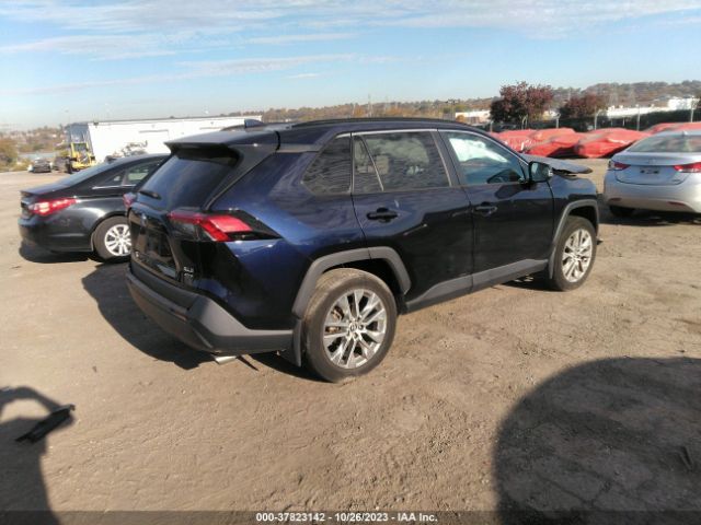 Photo 3 VIN: 2T3A1RFV9LW137575 - TOYOTA RAV4 