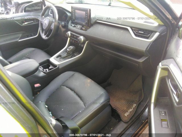 Photo 4 VIN: 2T3A1RFV9MC153391 - TOYOTA RAV4 