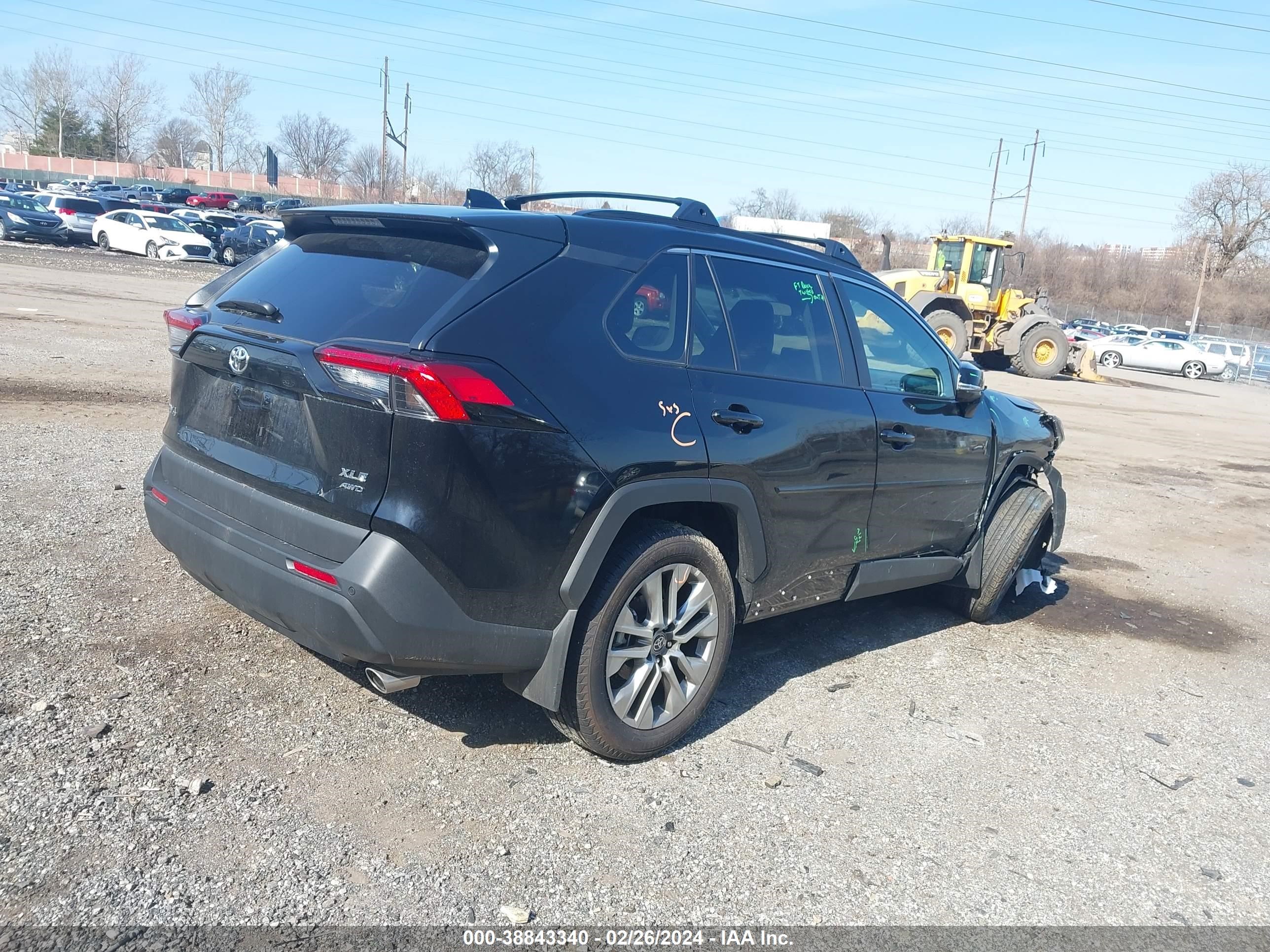 Photo 3 VIN: 2T3A1RFV9PC372999 - TOYOTA RAV 4 