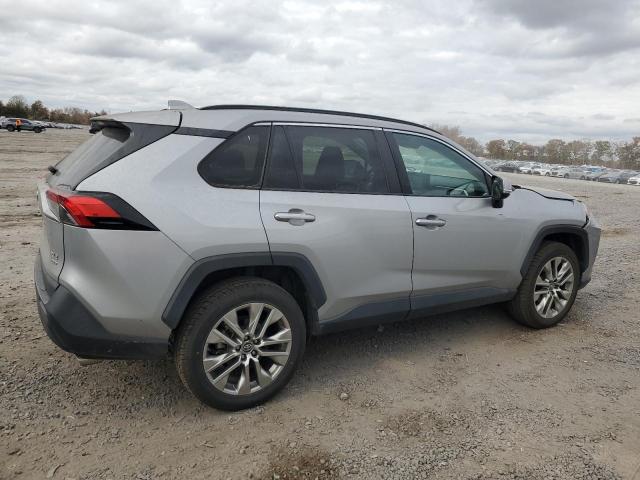 Photo 2 VIN: 2T3A1RFVXKW048418 - TOYOTA RAV4 XLE P 