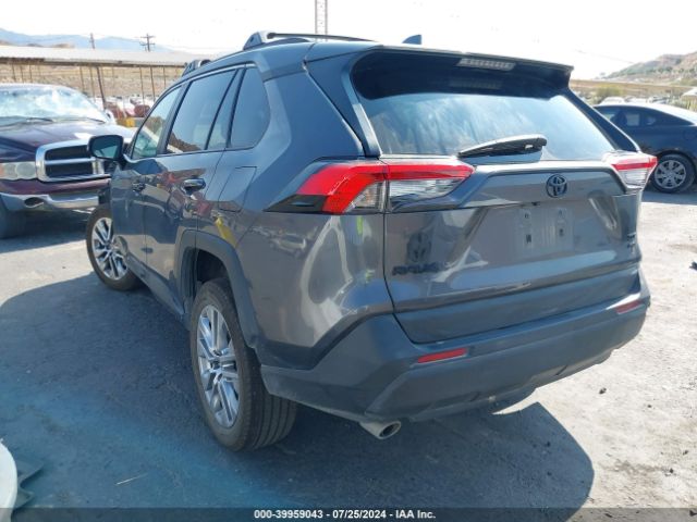 Photo 2 VIN: 2T3A1RFVXRC412123 - TOYOTA RAV4 XLE P 