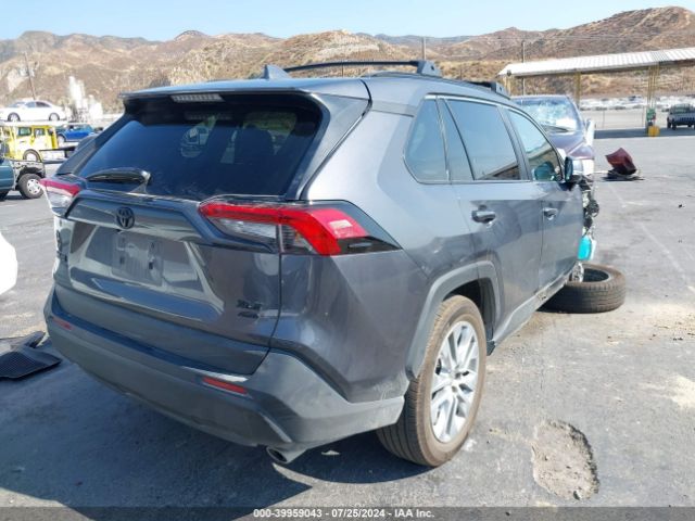 Photo 3 VIN: 2T3A1RFVXRC412123 - TOYOTA RAV4 XLE P 