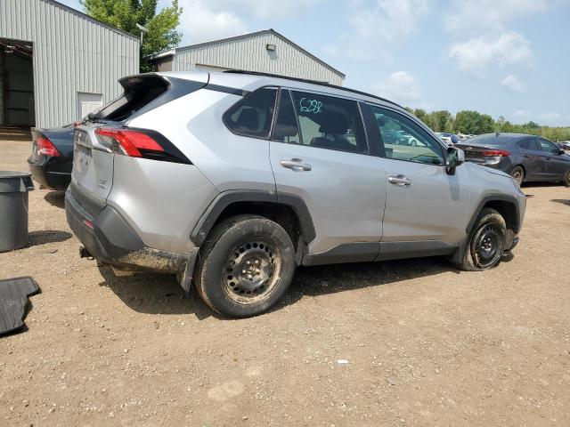 Photo 2 VIN: 2T3B1RFV5MC189101 - TOYOTA RAV4 LE 