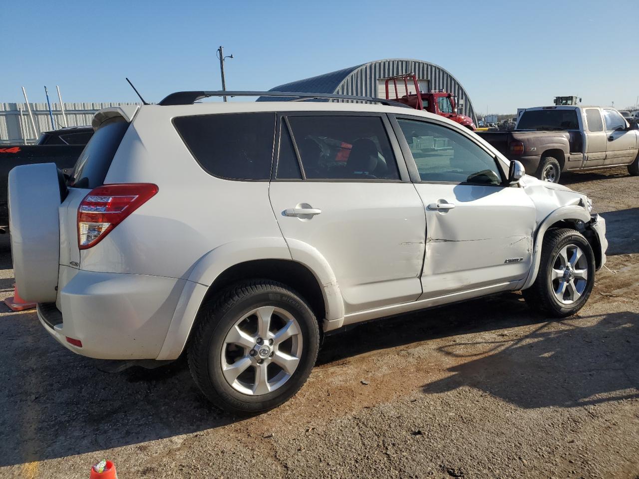 Photo 2 VIN: 2T3BF31V39W012459 - TOYOTA RAV 4 